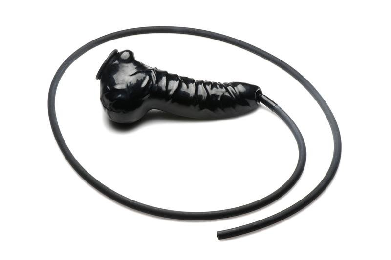 Guzzler Realistische Latex Penis Sleeve Met Slang - Zwart